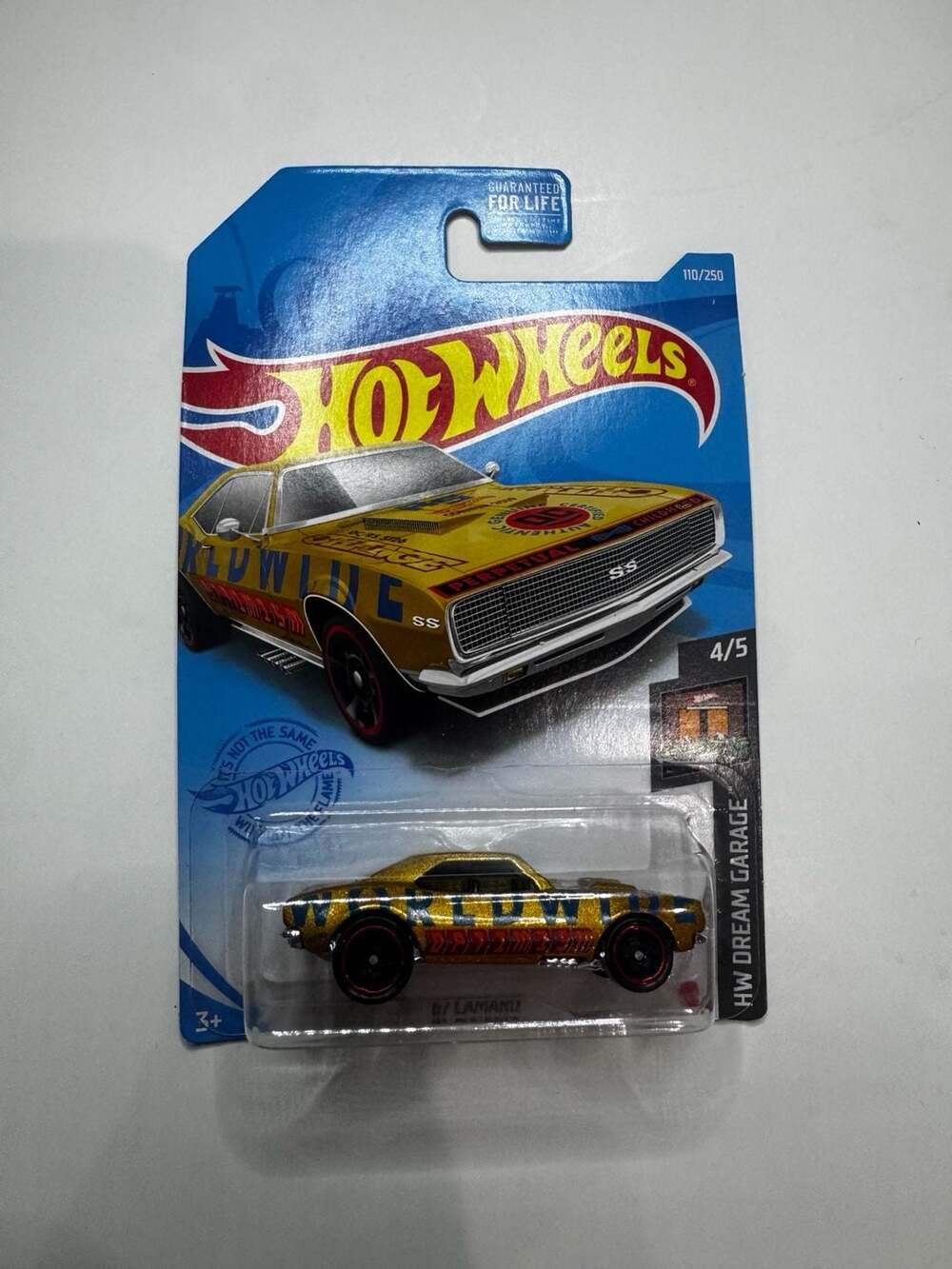 Hot Wheels HW Dream Garage '67 Camaro Gold 110/250